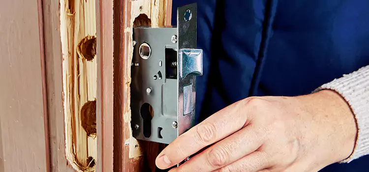 Garage Door Lock Replacement Midlothian